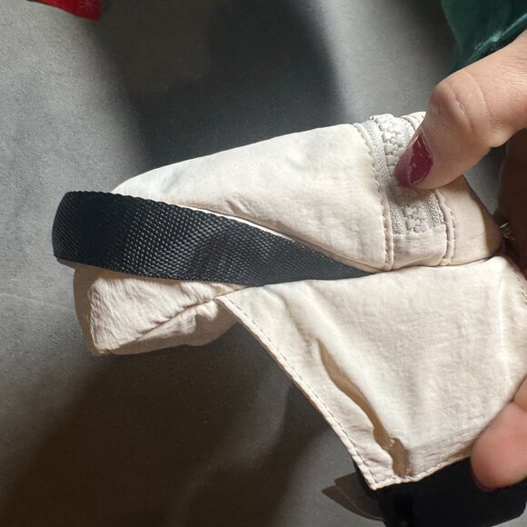 Lululemon Athletica Clean Lines Belt Bag 2L white Opal NEW WITH TAG - Picture 4 of 7